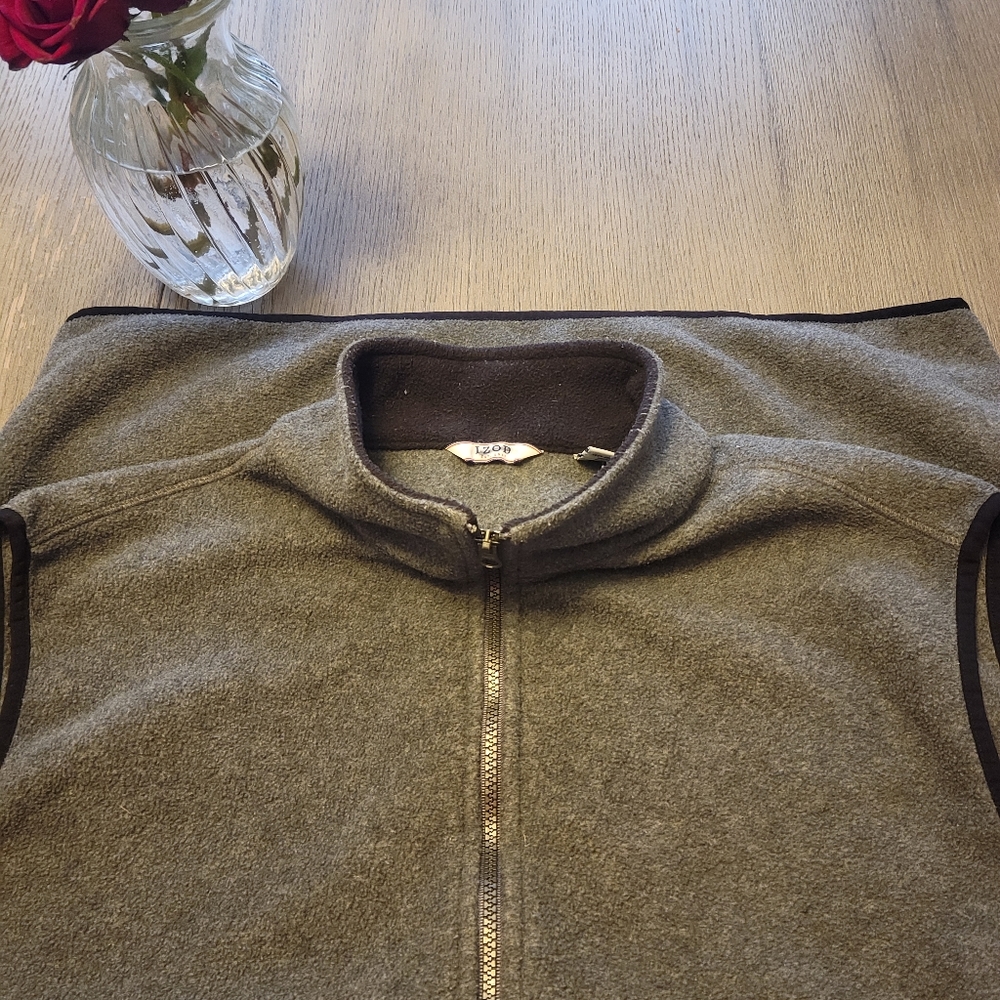 Men's Izod Fleece Full Zip Vest